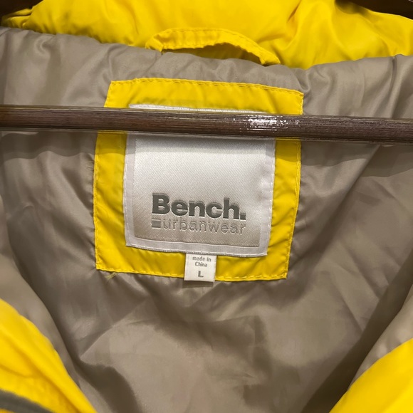 Bench Urbanwear Vest - Picture 2 of 3